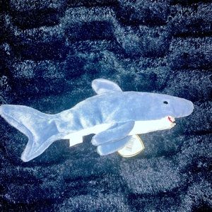 Vintage CRUNCH The Shark TY Beanie Baby Collectible